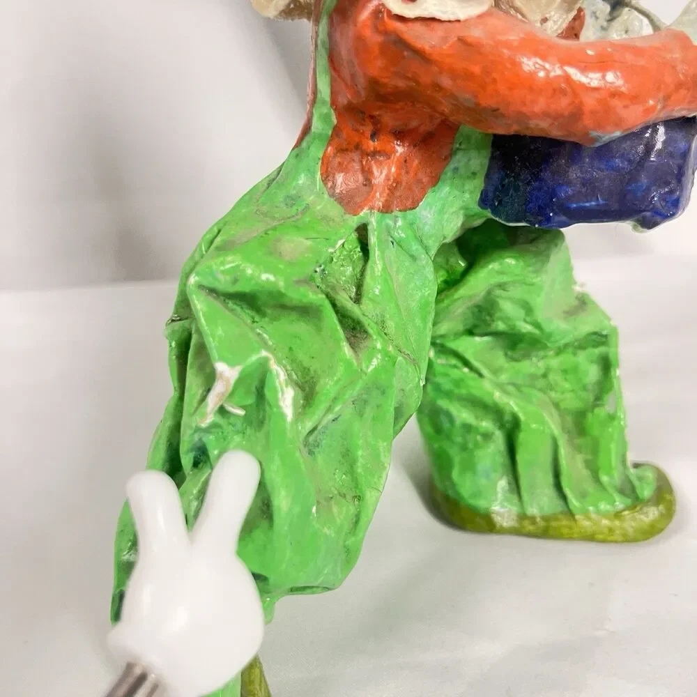 Lot Of 2 Vintage Hand Made Paper Mache Clowns Folk Art Mexico Beautiful EUC
